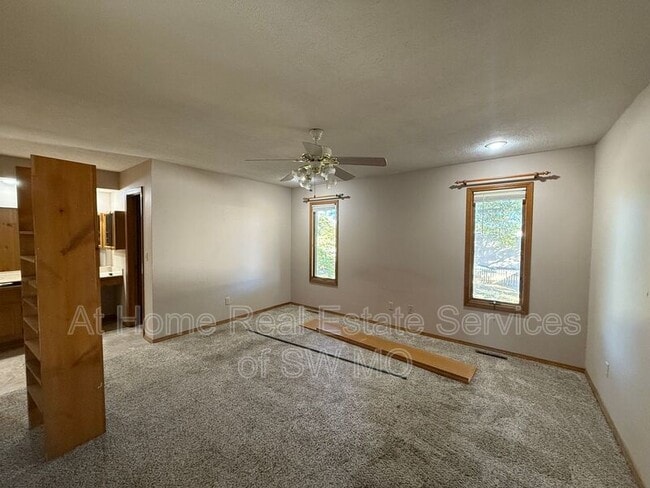 Foto del edificio - 3752 N Delaware Ave