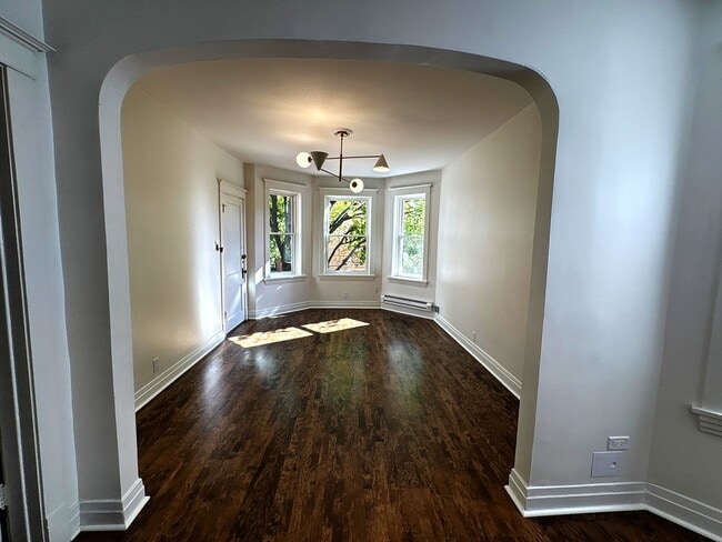 Foto del edificio - 3078 N Davlin Ct