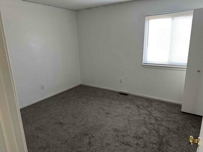 Foto del edificio - 31621 Couchez St