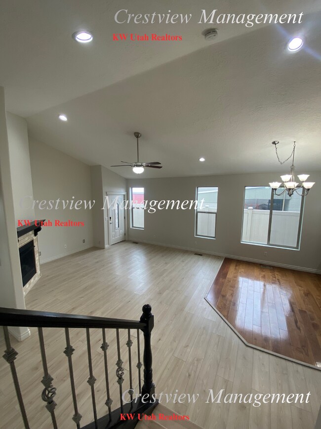 Foto del edificio - Charming 3 Bed, 2 Bath Home in South Salt Lake!