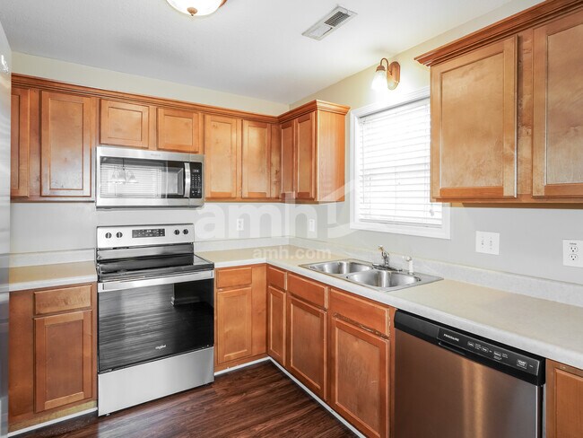 Building Photo - 1740 Ridge Runner Ct