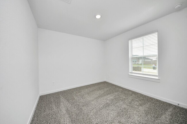 Foto del edificio - 9035 Rose Water Trl