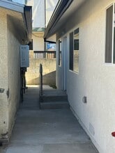 Building Photo - 616 Alexander St