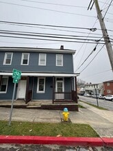 Building Photo - 42-44 W Potomac St