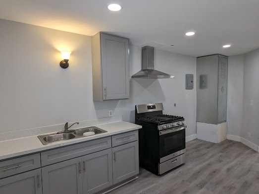 Foto principal - 2769 Randolph St