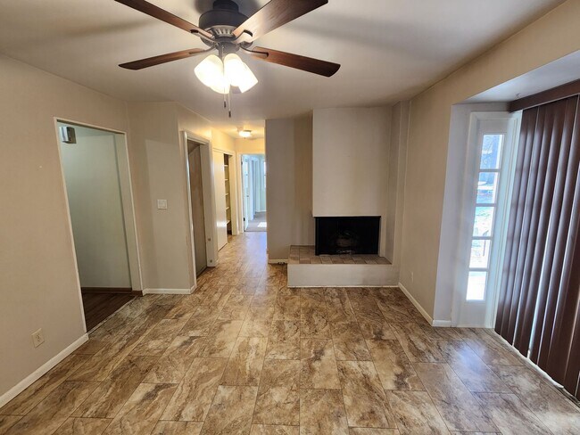 Foto del edificio - 3 Bedroom 2 Bath House in Rock Island