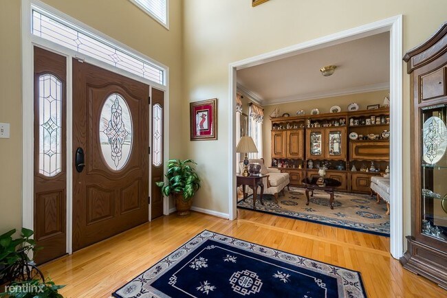 Building Photo - 374 Cotillion Dr