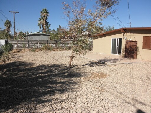 Building Photo - 1595 Palma Vista Ave