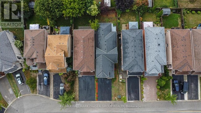 Building Photo - 9 Tracey Ct