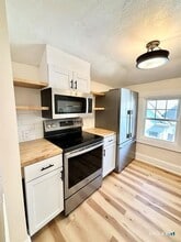 Building Photo - 58 Maplewood Ave