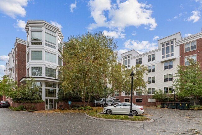 Foto del edificio - 248 Albion St