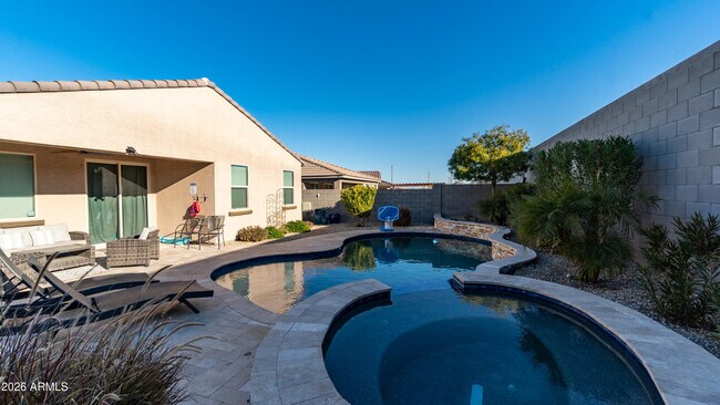 Foto del edificio - 10793 S 174th Ave