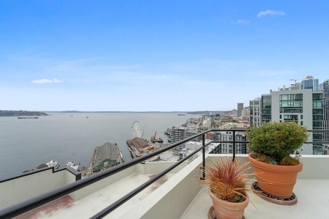 Building Photo - 2 bedroom in Seattle WA 98101