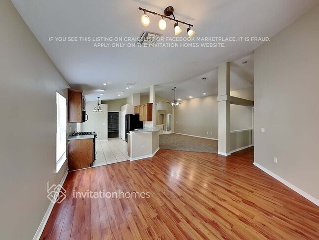 Building Photo - 33238 Irongate Dr