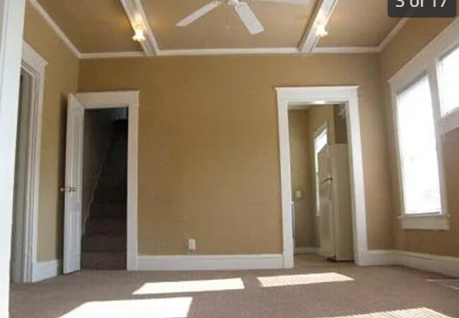 Foto del edificio - 3 Bed 1 Bath ready to rent!