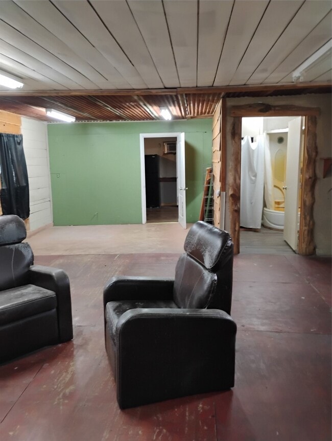 Building Photo - 6759 TX-105