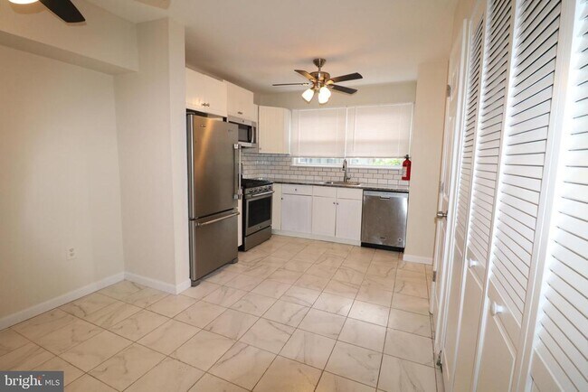 Foto del edificio - 32 Pin Oak Ln
