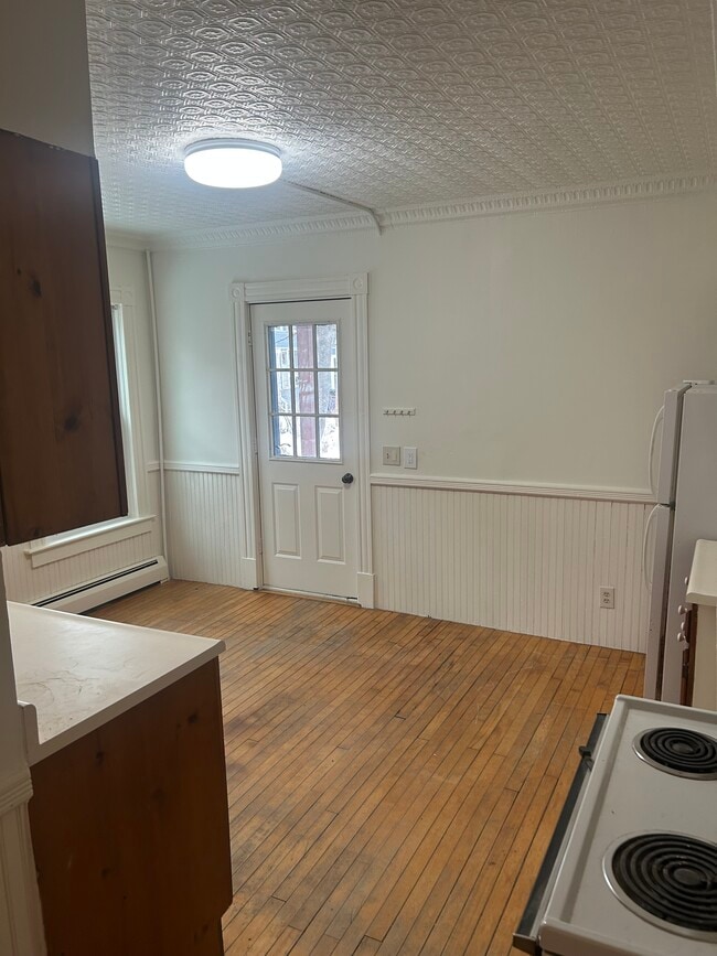 Kitchen - 43 Franklin St