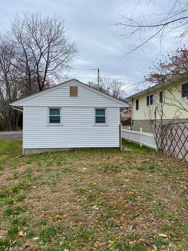 Foto del edificio - 26 Poplar St