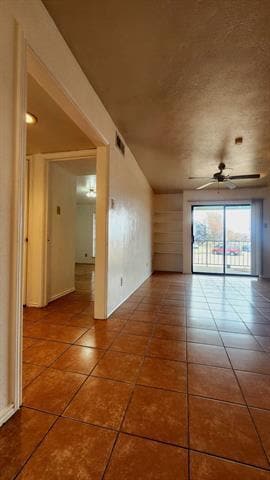 Foto del edificio - 5813 Lake Hubbard Pkwy