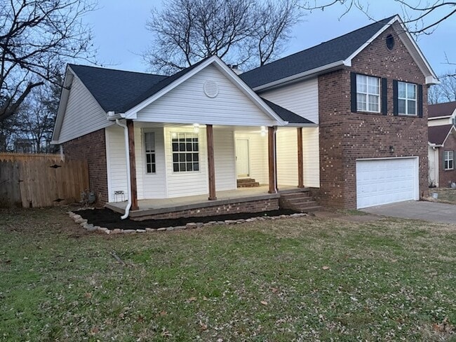 Building Photo - 533 Woodland Hills Dr