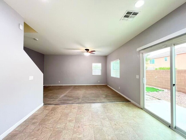 Building Photo - Southwest Las Vegas Living – Beautiful Hom...