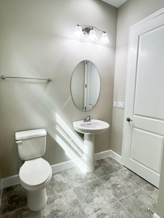 Foto del edificio - 5315 Liberty Ln
