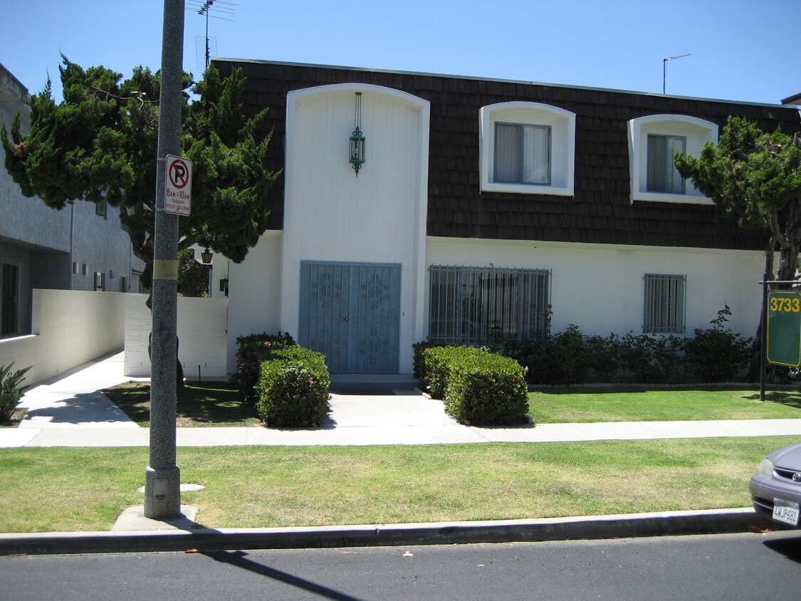 Street View of Building - 3733 Delmas Ter