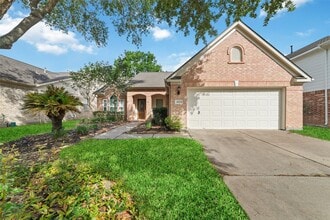 Building Photo - 20822 Whitevine Way