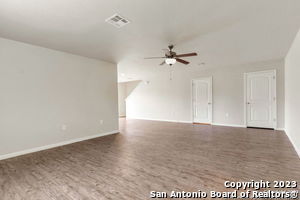 Foto del edificio - 10538 Legacy Cv