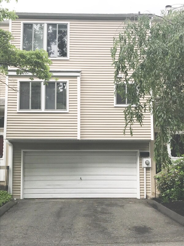 Foto del edificio - 140 Shepards Knoll Dr