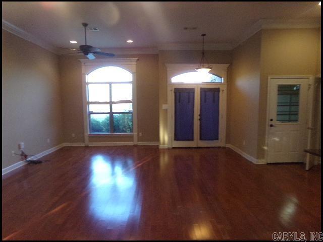 Foto del edificio - 2025 Glenn Arbor Ct