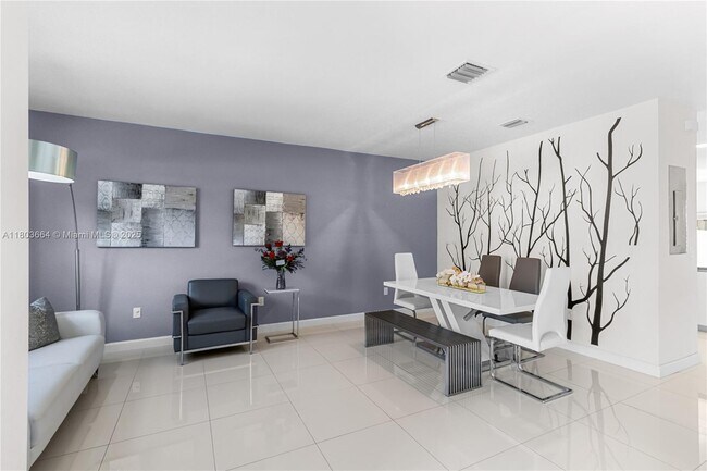 Foto del edificio - 9385 W 33rd Way