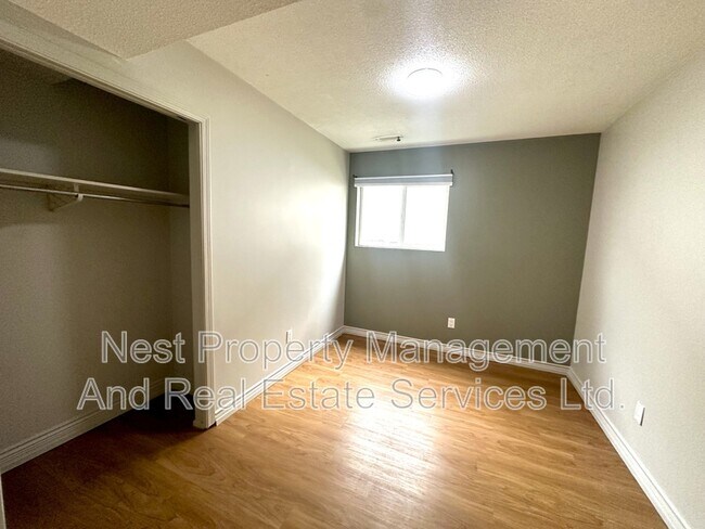 Building Photo - 2138 Upland St