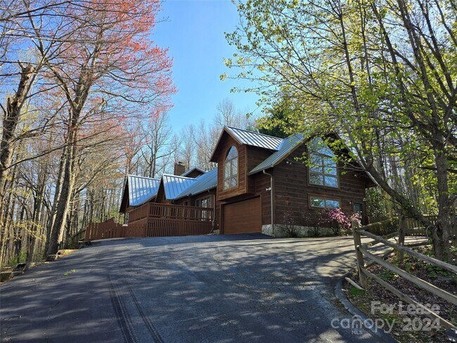 Building Photo - 143 Shop Creek Ct