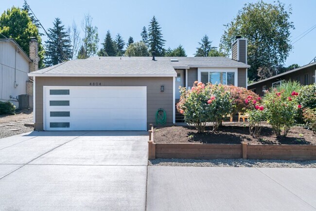 Foto del edificio - Charming Home in SW Portland