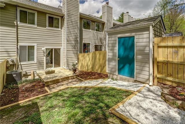 Building Photo - 2088 Airy Cir