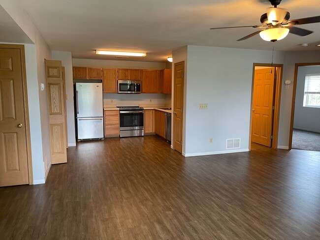 Building Photo - 3505B Fallon St