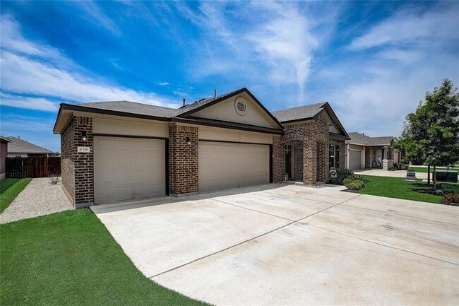 Foto del edificio - 4316 Rockbrook Farms Ln