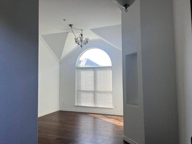 Foto del edificio - 1508 Pillar Bluff Way