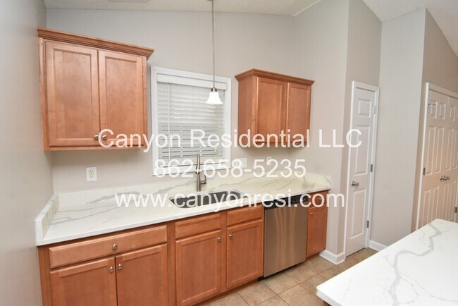 Foto del edificio - 1513 Stonewood Dr