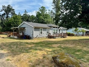 Building Photo - 15473 S Leland Rd