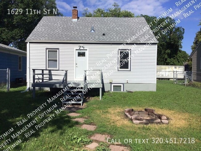 Building Photo - 1629 11th St N