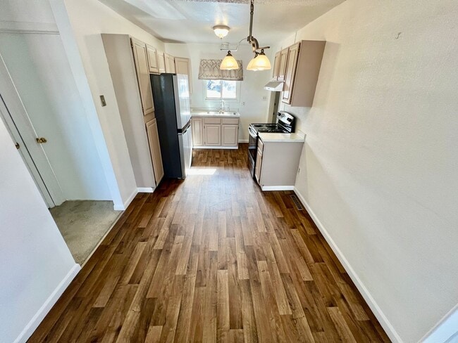 Foto del edificio - 1429 Aspen St