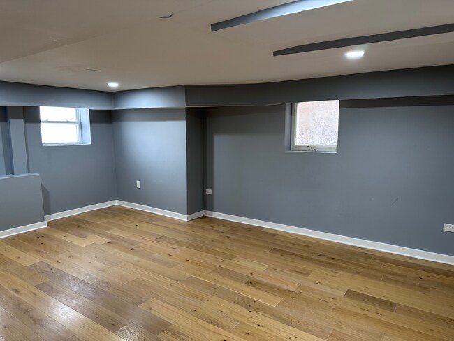 Dormitorio principal - 5321 W Potomac Ave