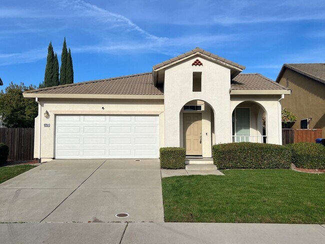 Foto del edificio - 4 Bedroom - Single Story Home in Cresleigh...