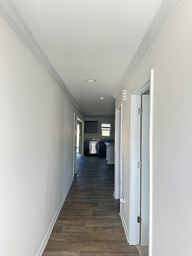 Foto del edificio - 1853 Ruger Dr