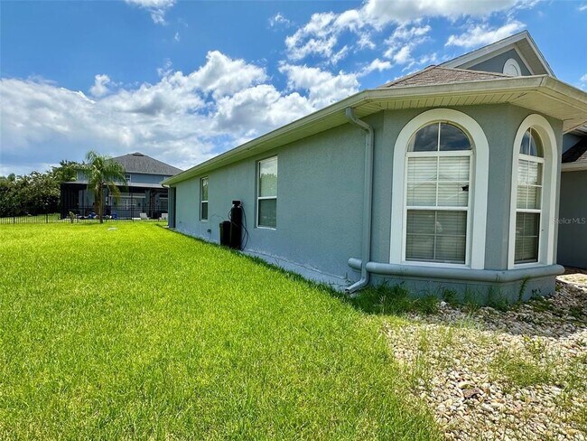 Foto del edificio - 2367 Brewerton Ln