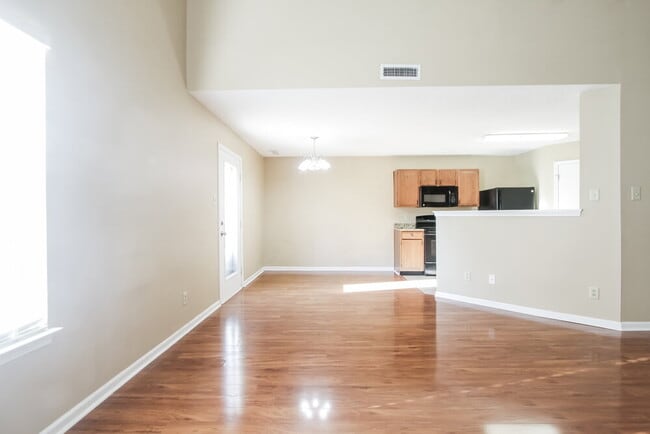 Foto del edificio - 10548 Glenayr Dr