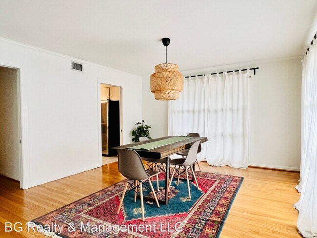 Foto del edificio - 3 br, 2 bath House - 325 Oak Street